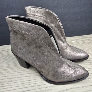 Diba True Women’s Karma V Throat Metallic Leather  Ankle Booties Size 9.5
